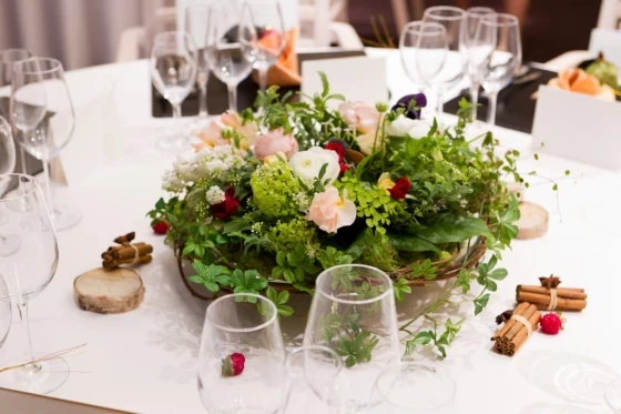 森をテーマにしたテーブルコーディネート