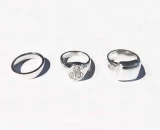 メッセージを込めた、オリジナルリング♪フランス・パリの職人手彫りのリング「LETTRE；Ring」