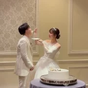 大きいスプーンでファーストバイト！