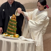 美味しさが積み重なる餃子タワー！