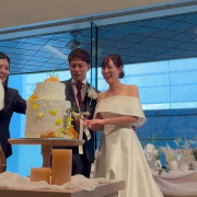 華やかなケーキと噴水の驚き演出
