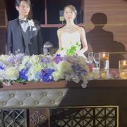 披露宴の入場です。スポットライトはオプションでしたが、付けておいてよかったと思いました。