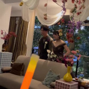 カラードレス当て！ペンライトで大盛り上がり