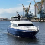 ゲストも驚き！クルーズ入場