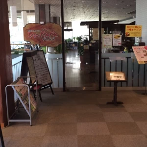 披露宴会場のレストラン入り口|128244さんの三木市森林公園の写真(118160)