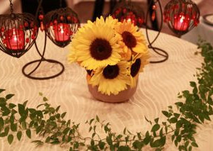 メインのテーブルでは無いですがサイドにあるテーブルの装花。|129499さんのホテルセキアの写真(61887)