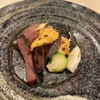 メイン