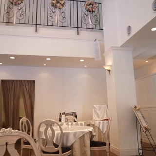 会場