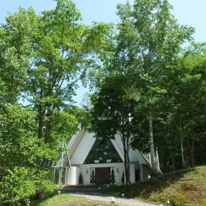 式場となる教会です（＾－＾）|324672さんの北湯沢 緑の森の教会（きたゆざわ 森のソラニワ）の写真(9198)