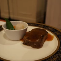 メイン
