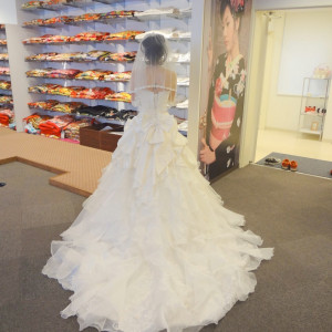 ウェディングドレスもカラードレスも種類が豊富|341157さんのMain CHAPEL PHOTO WEDDING（マインチャペルフォトウェディング）の写真(21996)