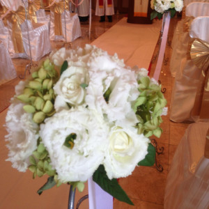挙式会場の装花（ヴァージンロード）|343543さんのザ・ナハテラスの写真(33923)