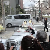 オープンカーでやってきました！