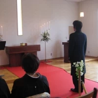 すっきりとしたチャペル