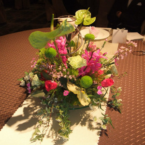 ゲストテーブルの装花です|349021さんのホテルニューオータニ長岡の写真(39083)