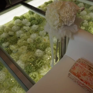 バージンロードとフラワーシャワー用のお花