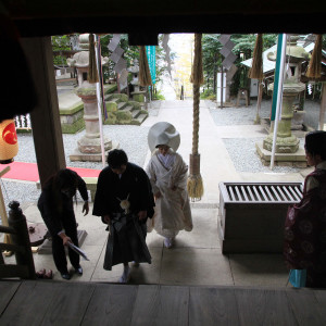 新郎新婦入段|351599さんの座間神社 神社会館すいめいの写真(43709)