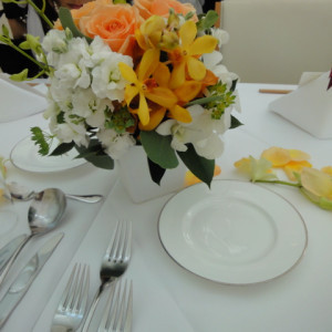 テーブル装花。オレンジが可愛い。|351621さんのL`EGLISE鎌倉(レグリーズ鎌倉)の写真(46309)