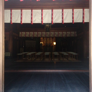 八幡神社本殿　正面から見える中|352027さんの八幡の森 迎賓館（尾張八幡神社）（営業終了）の写真(44574)