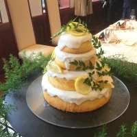 ウェディングケーキ