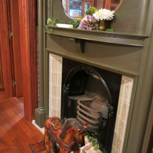 待合室の暖炉と、木馬。かわいい。|360271さんのAngelina Sweet（アンジェリーナスイート）の写真(66579)