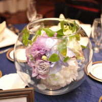 テーブルのオシャレなお花