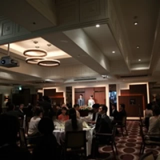 披露宴会場