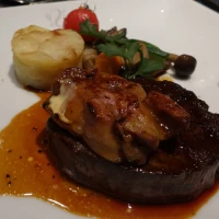 フォアグラとステーキ
