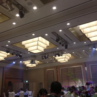 披露宴会場　天井