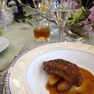メインのお肉料理。柔らかくて美味しかったです