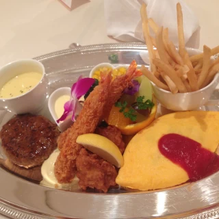 お子様用の食事