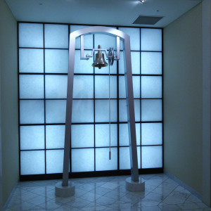 チャペル前の鐘|364954さんのホテルオークラ札幌の写真(95992)