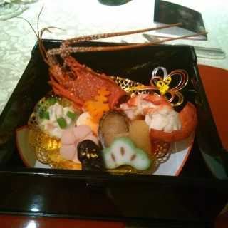 お食事1