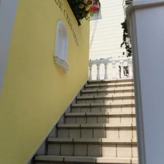 外階段（ここでも写真撮りました）