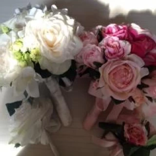 ドレスに合わせて作って頂きたブーケ