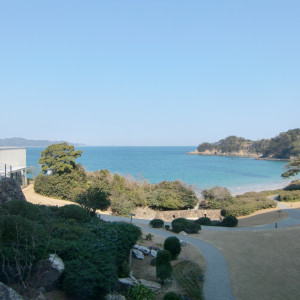 ロビーからは綺麗な海が！ガーデンも素敵|369615さんのタラサ志摩ホテル&リゾートの写真(108950)