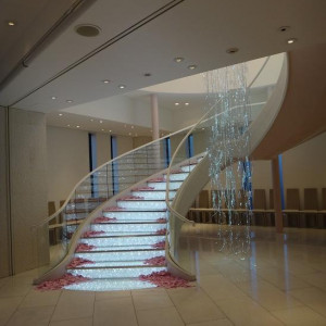 スワロフスキーの階段|369952さんの湘南迎賓館の写真(115036)
