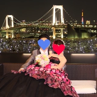 夜景をバックに前撮り