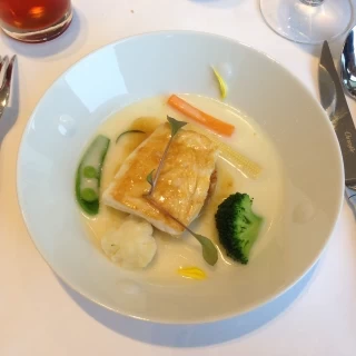 メインのお魚料理