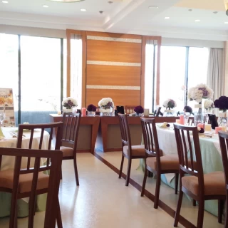 2F披露宴会場（収容人数～100名）