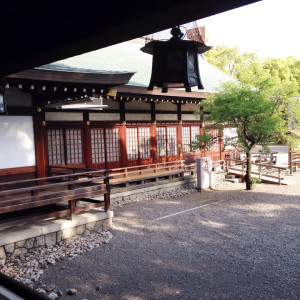 披露宴会場（参集殿）から御本殿への回廊。|373616さんの真清田神社 参集殿の写真(147468)