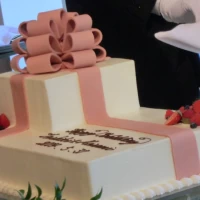 ウエディングケーキ