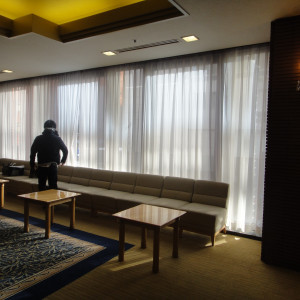 日が入って明るいスペース|374839さんのホテルオークラ札幌の写真(396611)