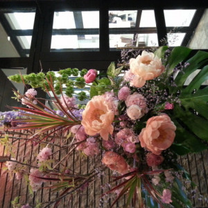 会場入り口のお花|374957さんのアイランドヒルズ迎賓館佐賀の写真(136444)