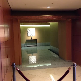 神殿の入り口