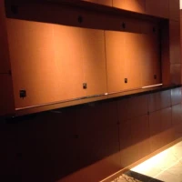 クロークは専用に設備されてました