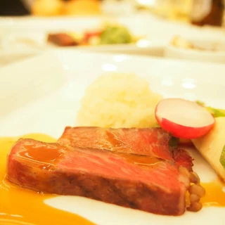 お肉