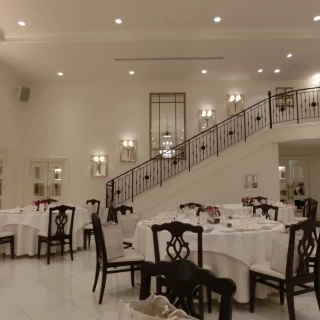 披露宴会場の階段