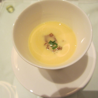 トウモロコシの冷製スープ