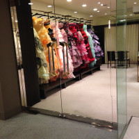 カラードレスの種類が豊富な衣装室